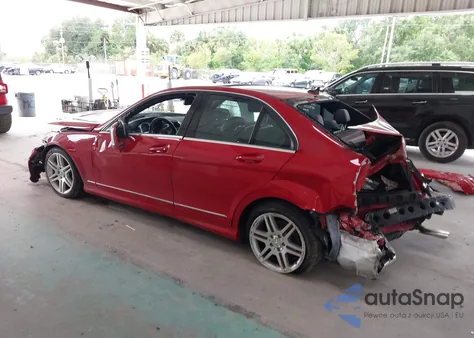 2008 Mercedes-Benz C 350 Sport from USA, damaged, VIN WDDGF56X58R040683